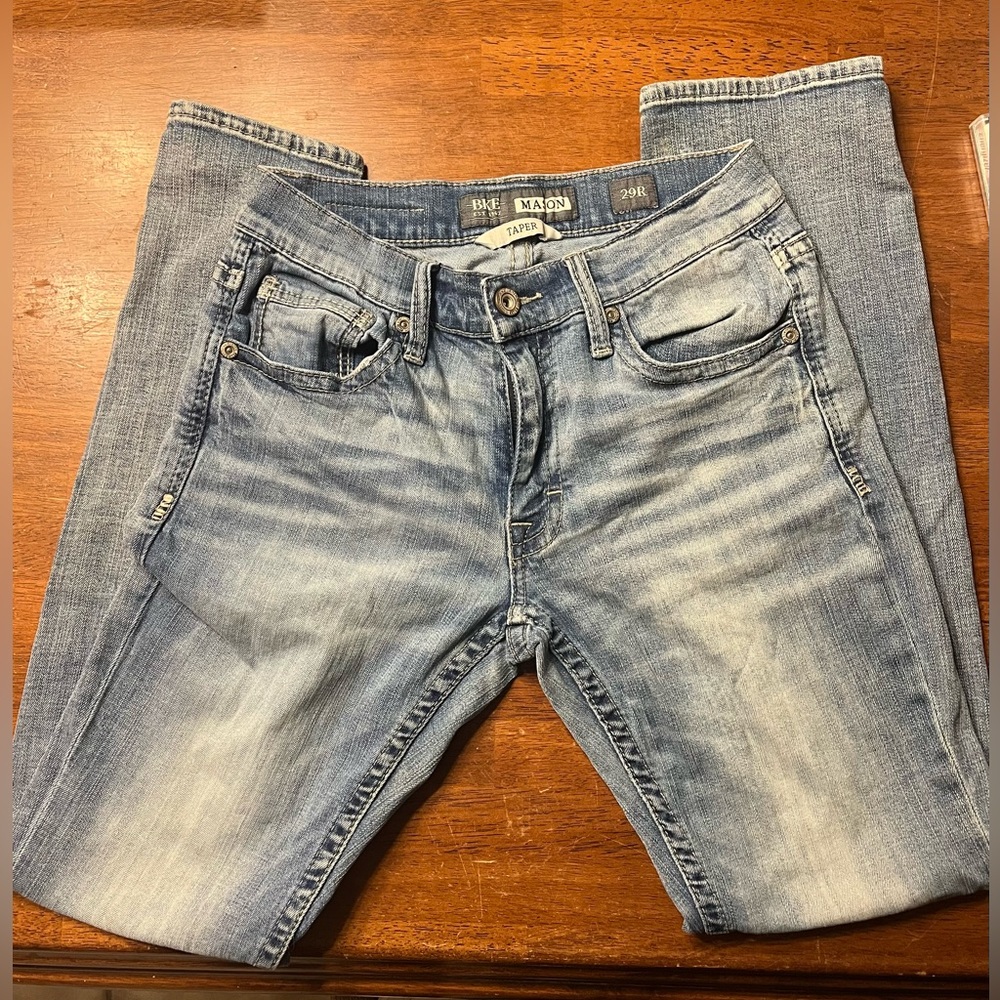 BUCKLE MASON TAPER JEANS